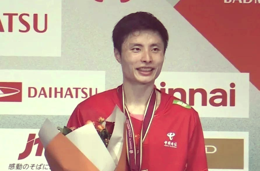 马来西亚队力克中国队,石宇奇带队取胜 马来西亚队力克中国队,石宇奇带队取胜