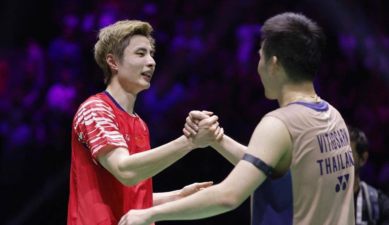 中国队碾压德国队,石宇奇高光表现 中国队碾压德国队,石宇奇高光表现