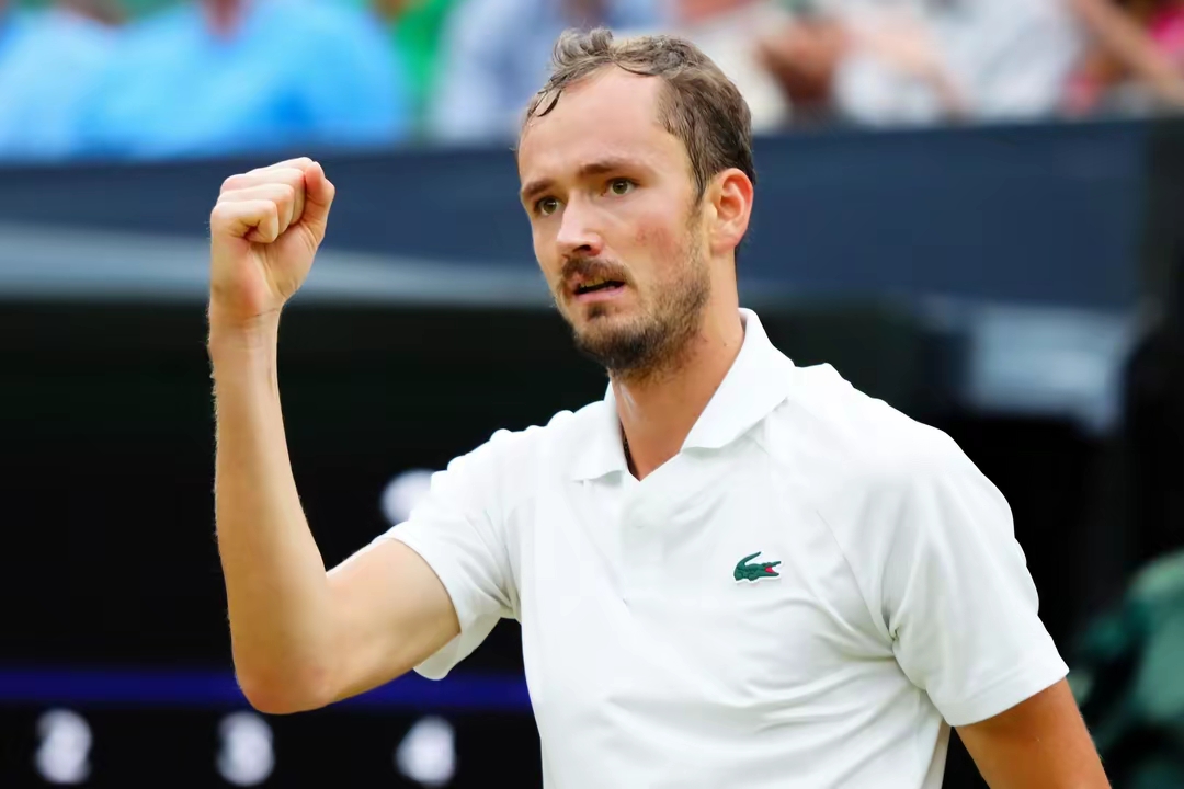 开云体育中国-美网鏖战温网，梅德韦杰夫高光表现