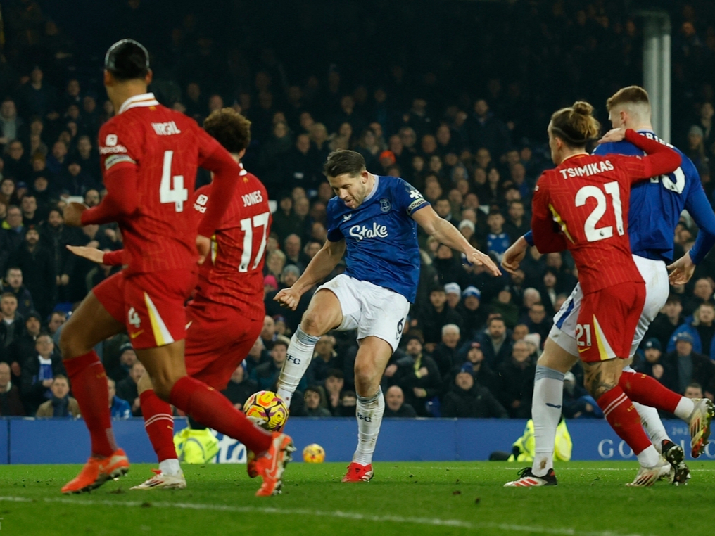 巴黎完胜利物浦,马丁内利关键制胜 巴黎完胜利物浦,马丁内利关键制胜