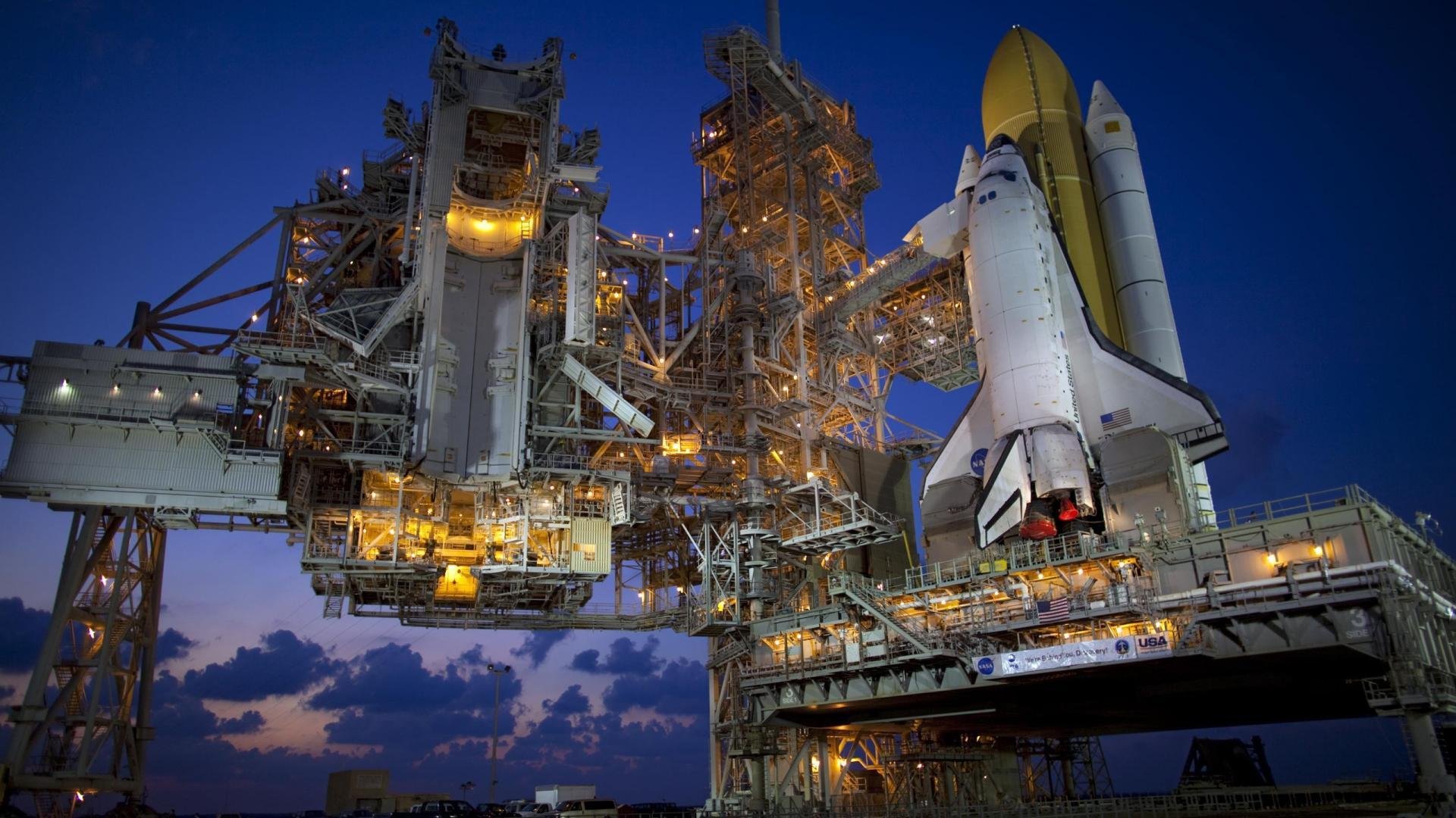 足球之夜的双面叙事,若日尼奥的冷静与秘鲁的炽热