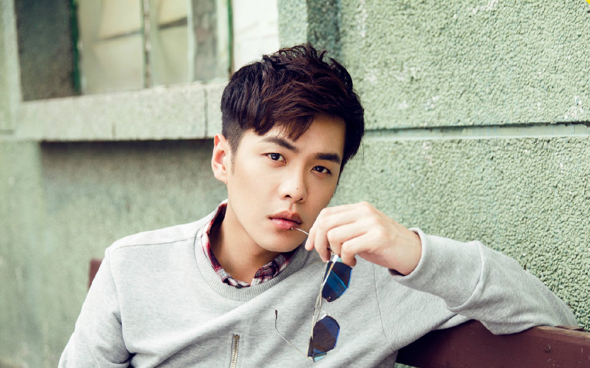 开云体育平台APP-基于这种跨时空、跨维度对决的核心理念，我为您构思了以下文章