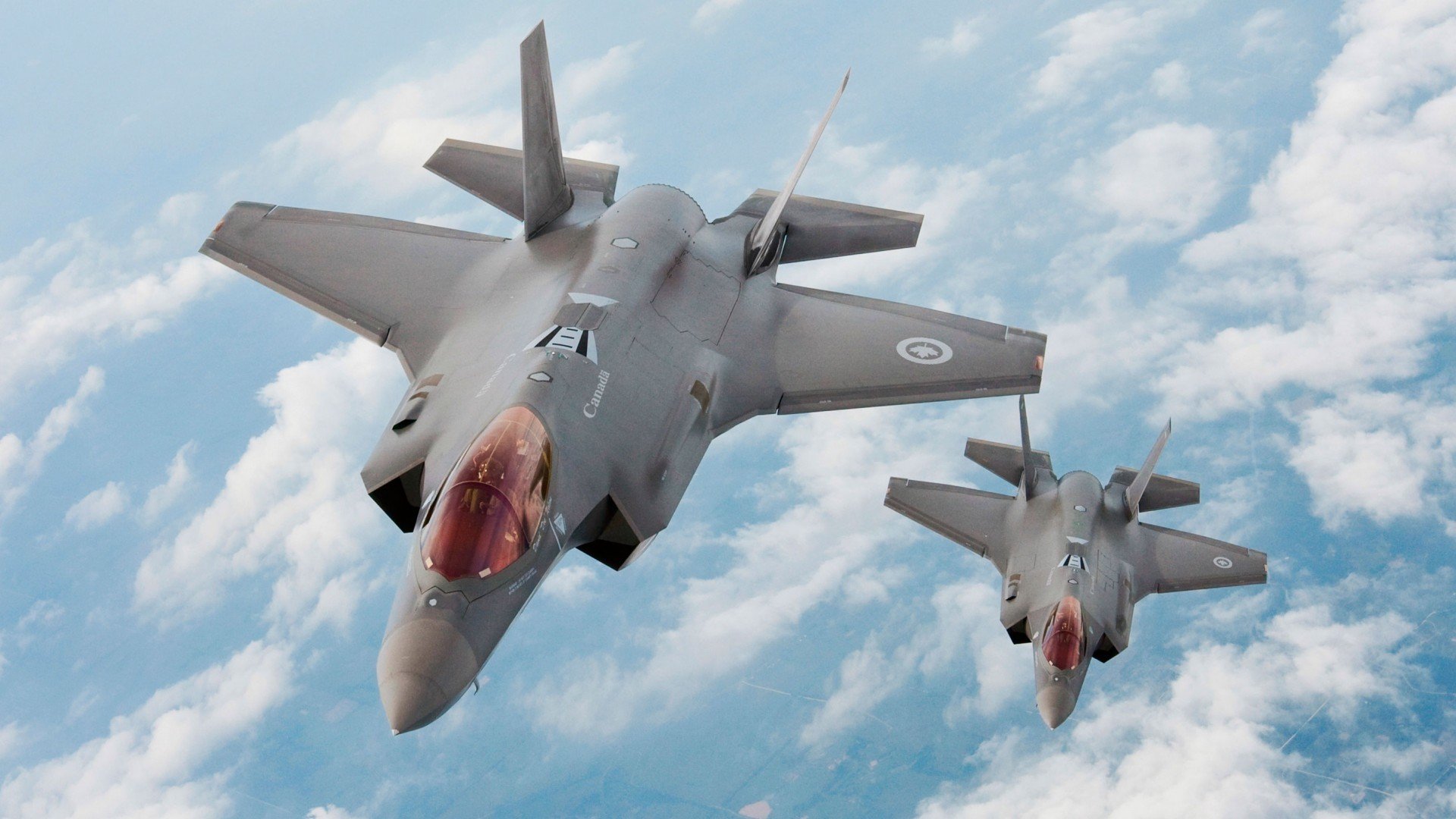 开云体育中国-厄瓜多尔足球速胜南非，库尔图瓦点球式破门创新足坛奇观